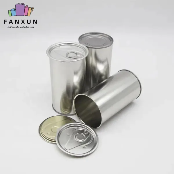 Round empty oil tin can